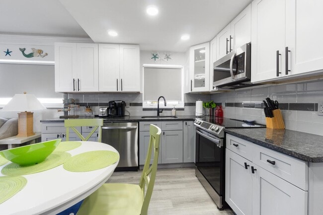 Photo - 3675 Gulf Blvd