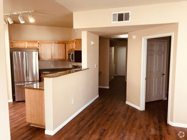 Building Photo - 10001 Peace Way Rental