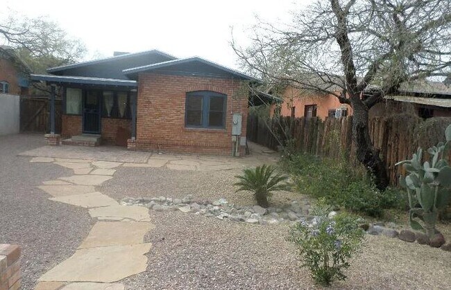Photo - 609 E Mabel St