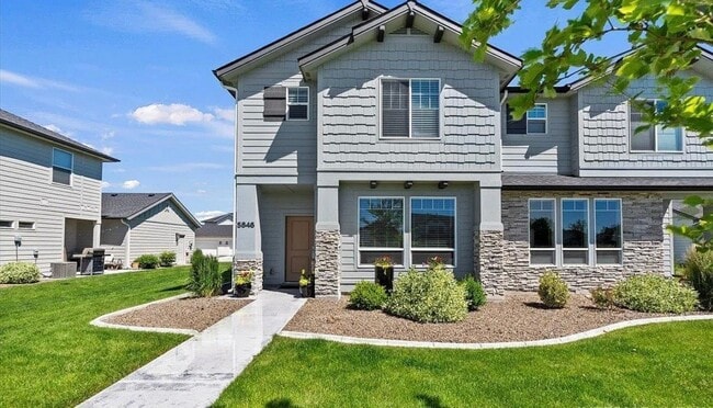 Building Photo - 5668 W Stadium Ln