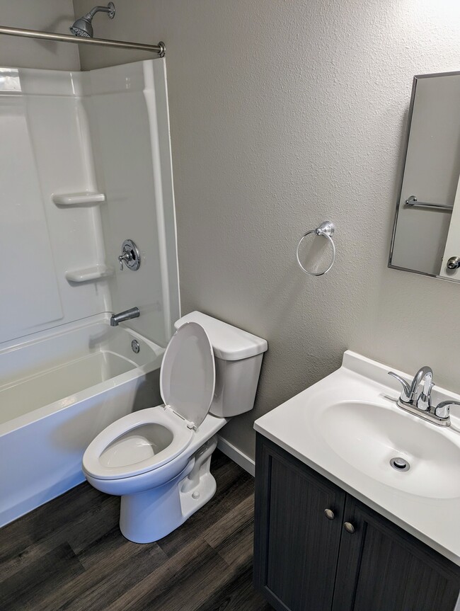 Photo - 307 W Main St Unit 8