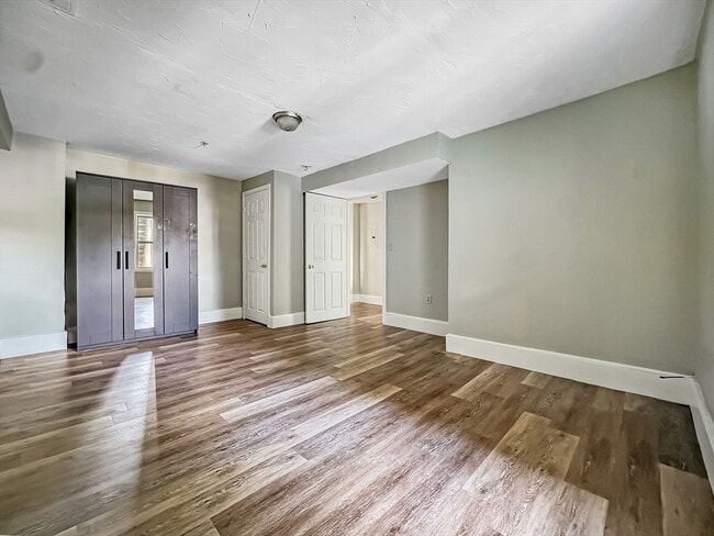 Photo - 128 Mt Washington St