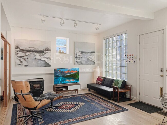 Photo - 3514 Navajo St