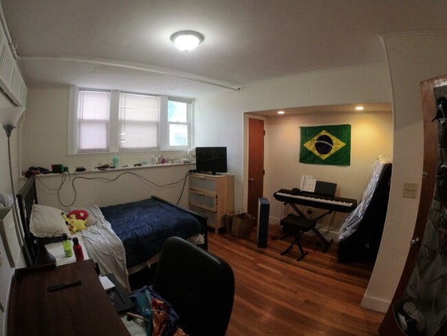 Photo - 241 Freeman St Unit B