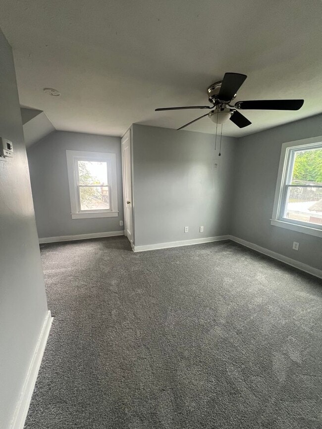 Building Photo - 4228 Allmond Ave Unit 2