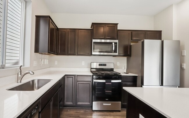 Photo - 6016 Addison Rd SW