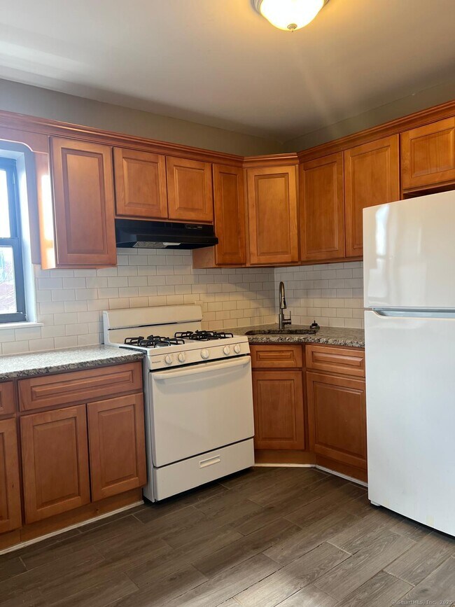 Photo - 115 Bedford St