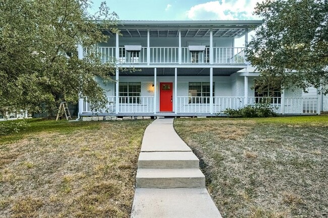 Photo - 1011 Berrywood Dr
