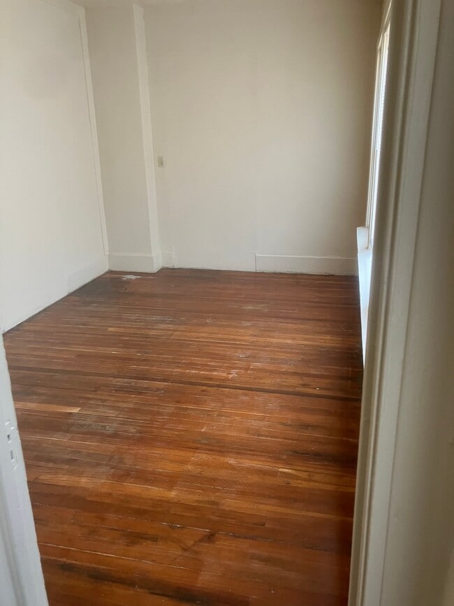 1310 Dewey Ave Unit 1