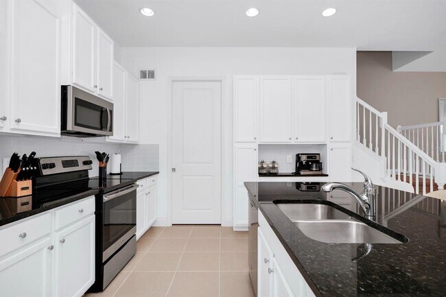 302 Captiva Dr