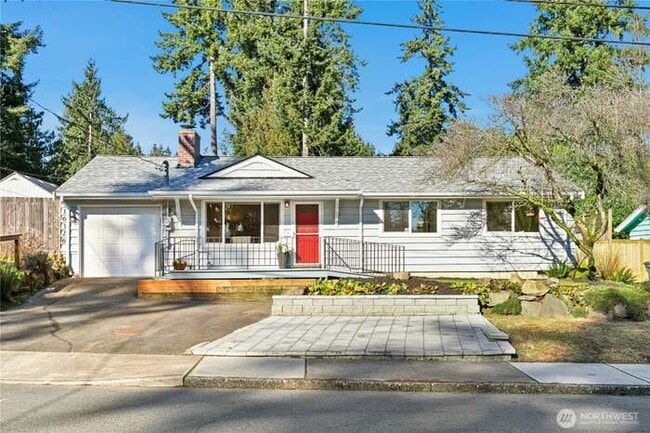 Building Photo - 16326 Lake Hills Blvd