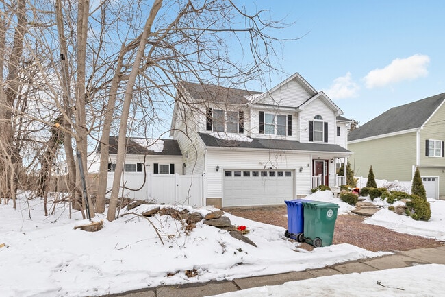 Building Photo - 240 Highland Ave