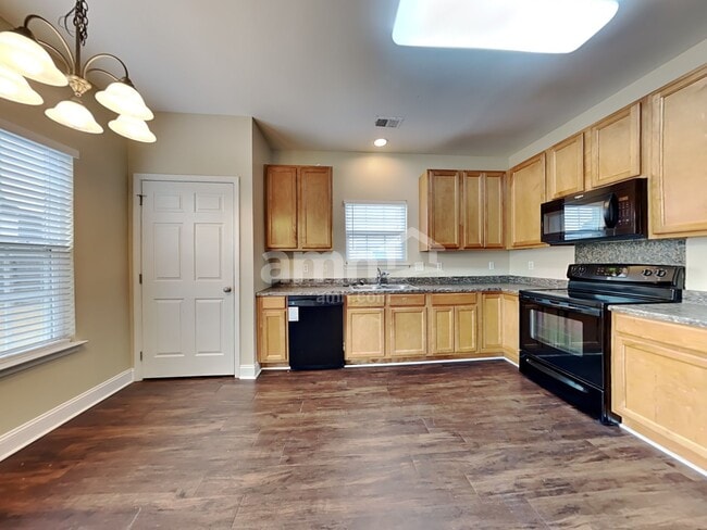 7817 Magellan Dr