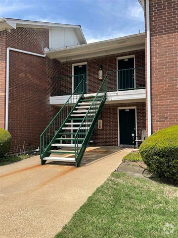 Building Photo - 6340 Murphy Rd Unit 218 Rental