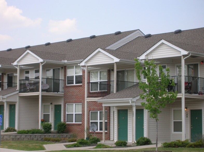 Knollwood Crossing Apartments For Rent in Hamilton, OH