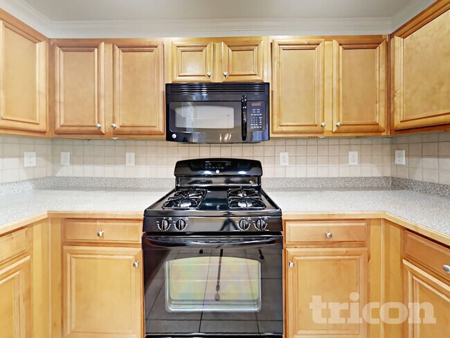 Photo - 276 Hawken Trail