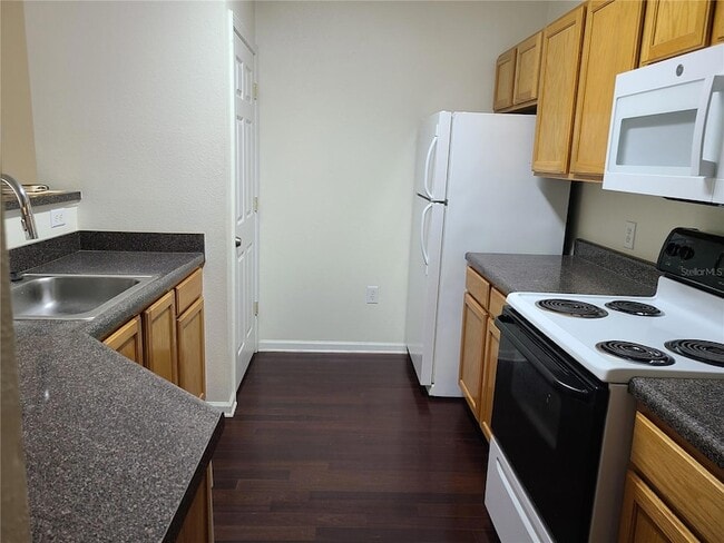 Photo - 4802 51st St W Unit 619