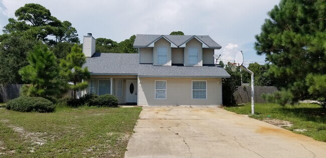 Photo - 1077 Woodlore Cir