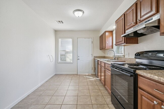 Photo - 3 bed, 1 bath home in Del City, OK