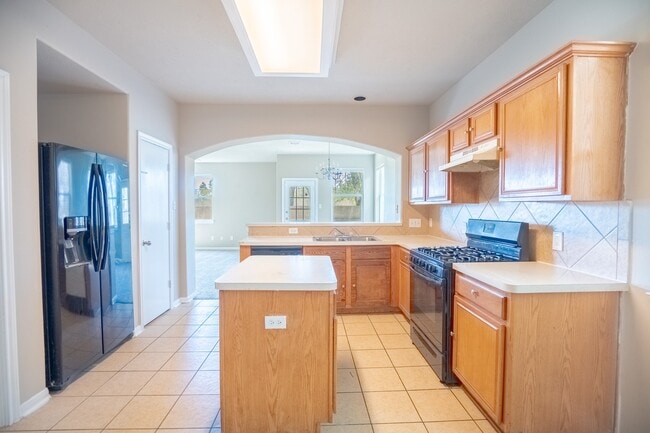 Photo - 827 Forest Hillside Ln