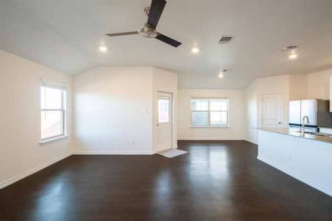 Photo - 608 Double Vision Rd