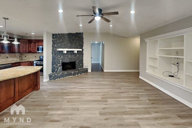 Photo - 3219 Glen Spring Dr