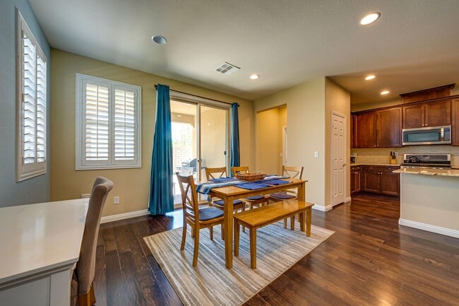 Photo - Single-Story Living with Modern Finishes – Available Furnished or Unfurnished