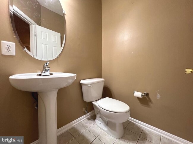 Photo - 21831 Ladyslipper Sq