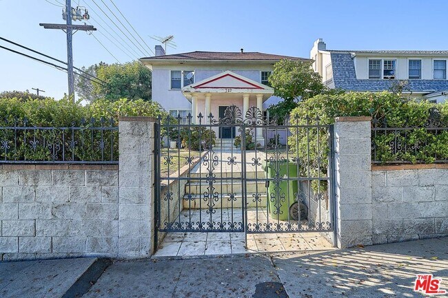 Photo - 757 S Norton Ave