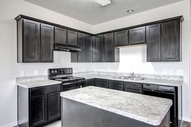 Photo - 2811 Silver Charm