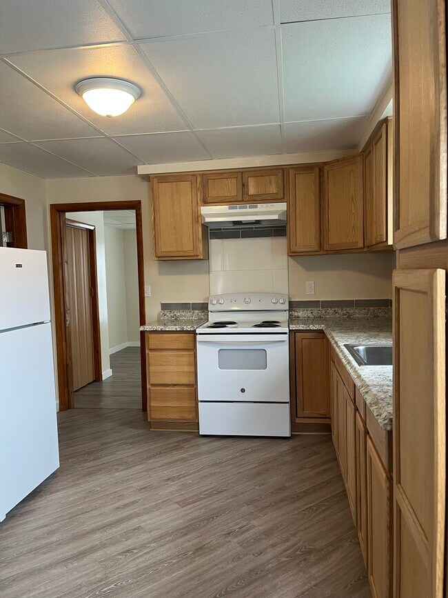 Kitchen - 204 New Boston St Unidad 1