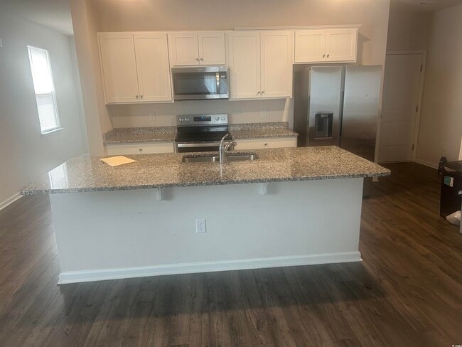 Photo - 162 Kelsey Ct