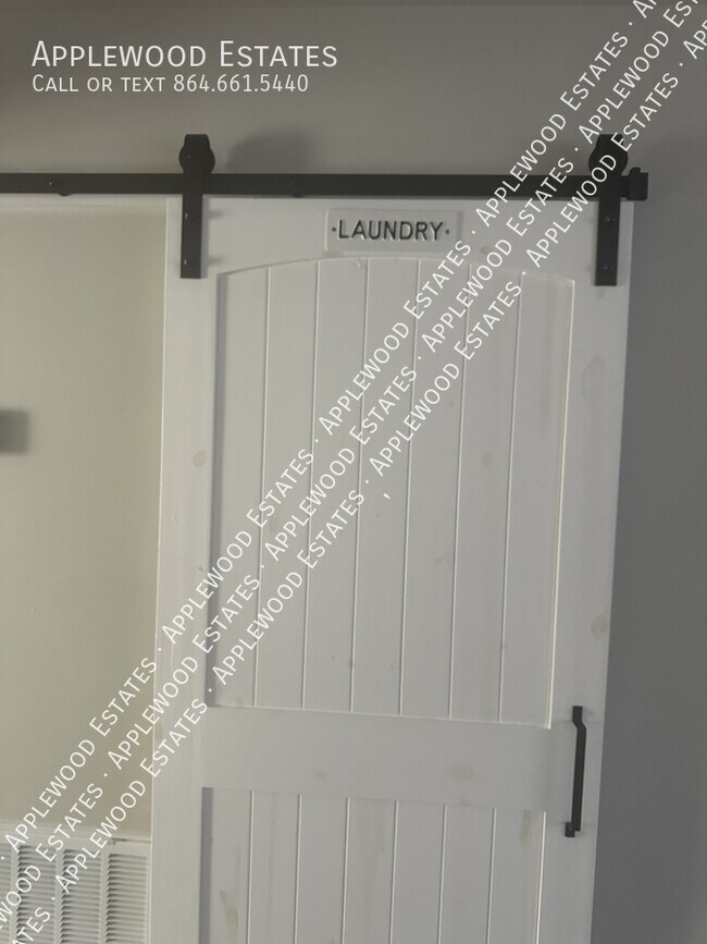 Photo - 1434 Dover Rd