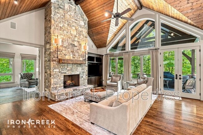 Photo - 2 Cherokee Orchard Ct