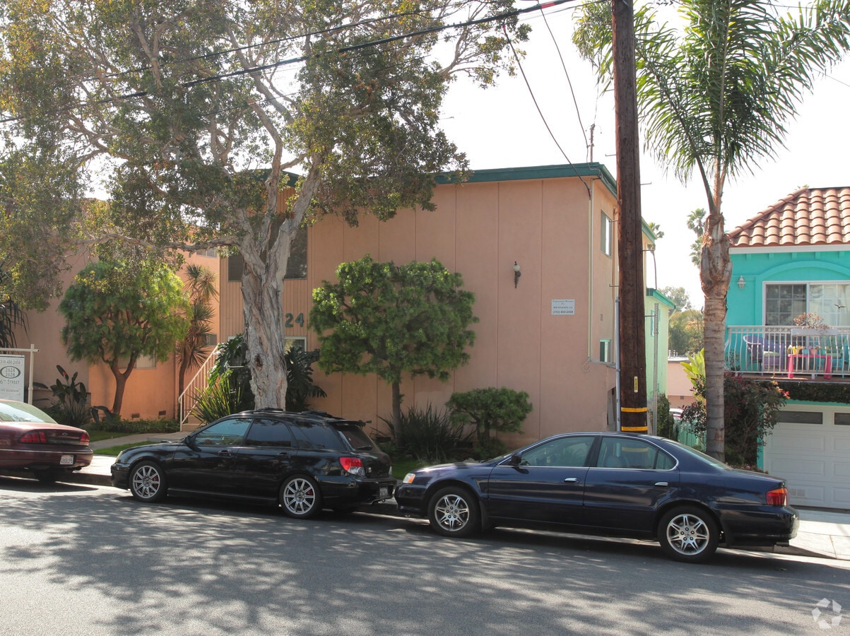 Photo - 2624 6th Street