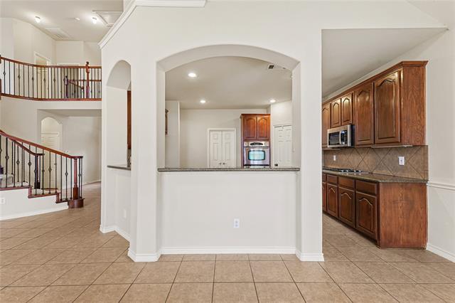 Photo - 11800 Pondview Ln