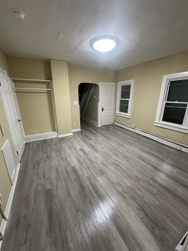 Photo - 207 Gorham Ave