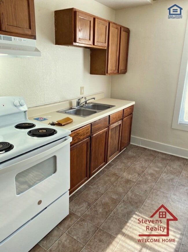 Photo - 688 Bybee Branch Rd