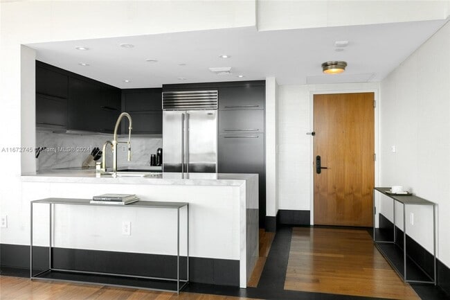 Photo - 101 20th St Unidad 2706