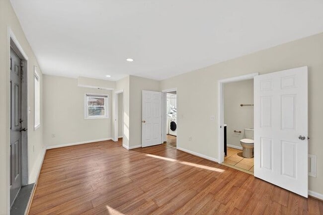 Photo - 7920 Temple Hill Rd