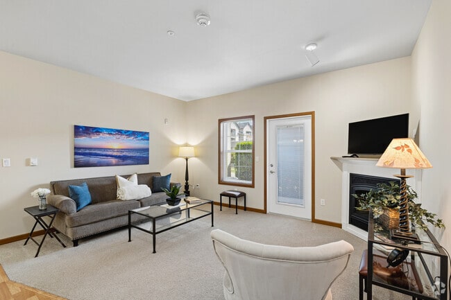 2BR, 2BA - 1,084SF - Living Room