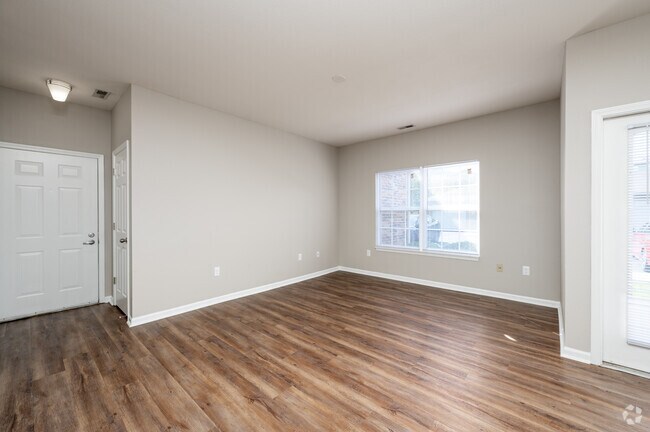 1BR, 1BA - 807SF - Living Room - Overlook at Valley Ridge Apartments