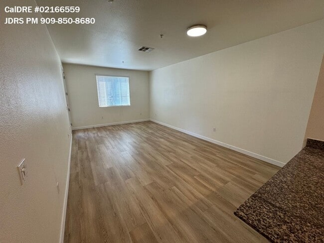 Photo - Irvine 1 Bedroom Condo
