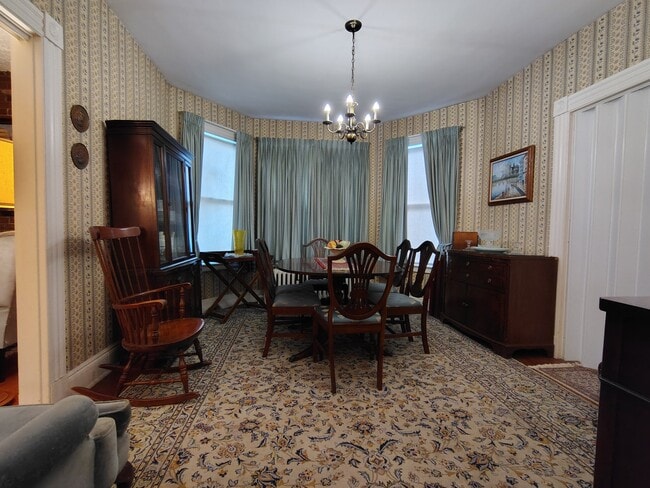 Photo - 35 Sisson Ave