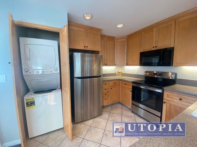 Photo - Ocean Views: 2Bd/2Ba + Office - Sunny, Top Floor Condo, Deck, Pool & Hot Tub Unit 3C