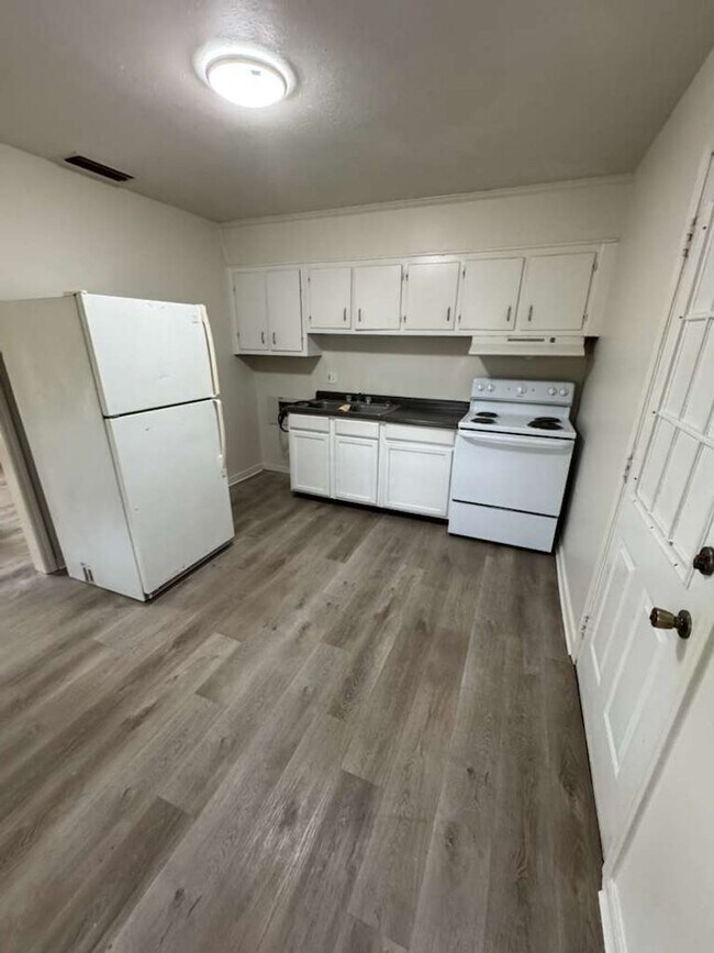 Photo - 6457 Stuardi Ct