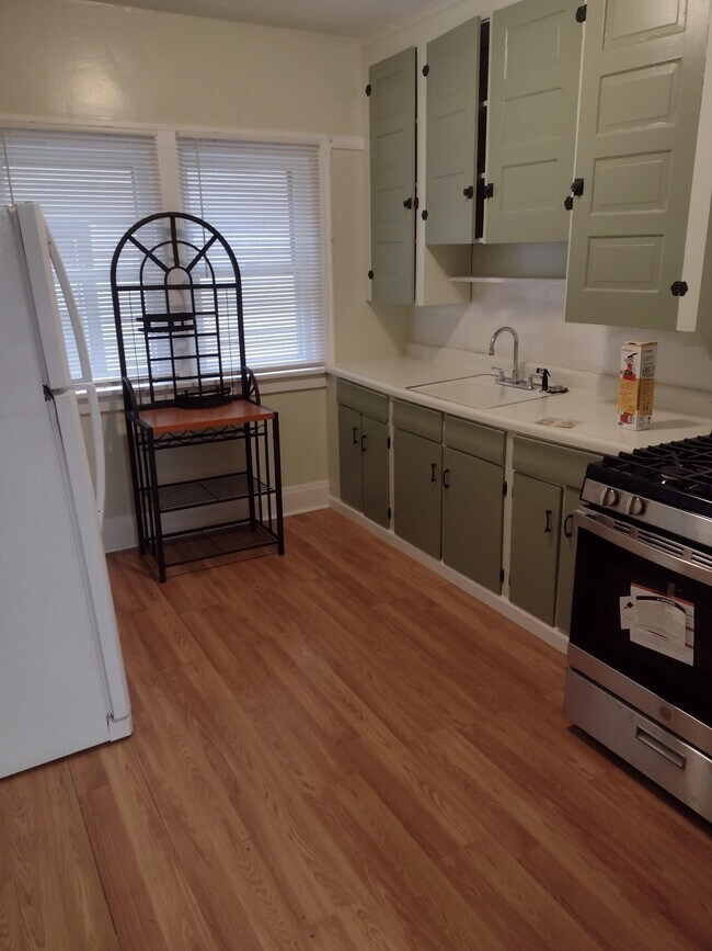 Photo - 3126 Kensington Rd Unit 1