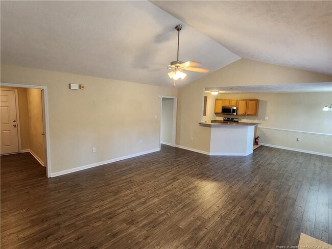 Photo - 3347 Broomsgrove Dr