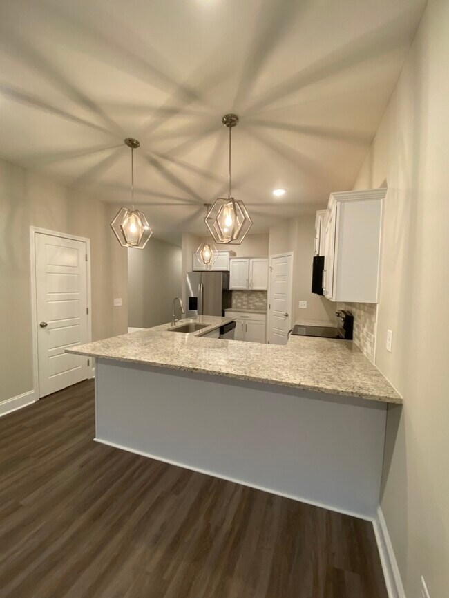 Photo - 1027 Glenkirk Dr