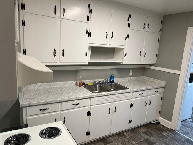 Photo - 207 N Armistead Ave